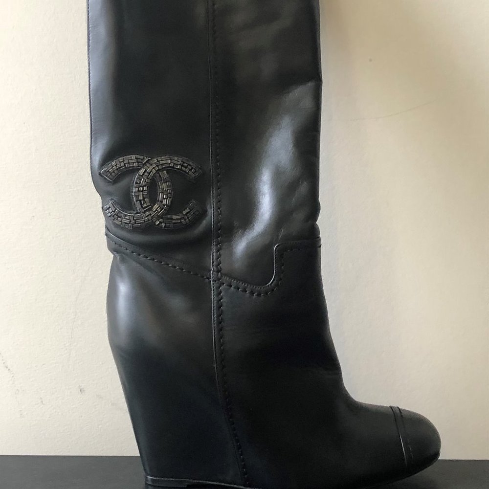 CHANEL Black Leather CC Logo Wedge Boots